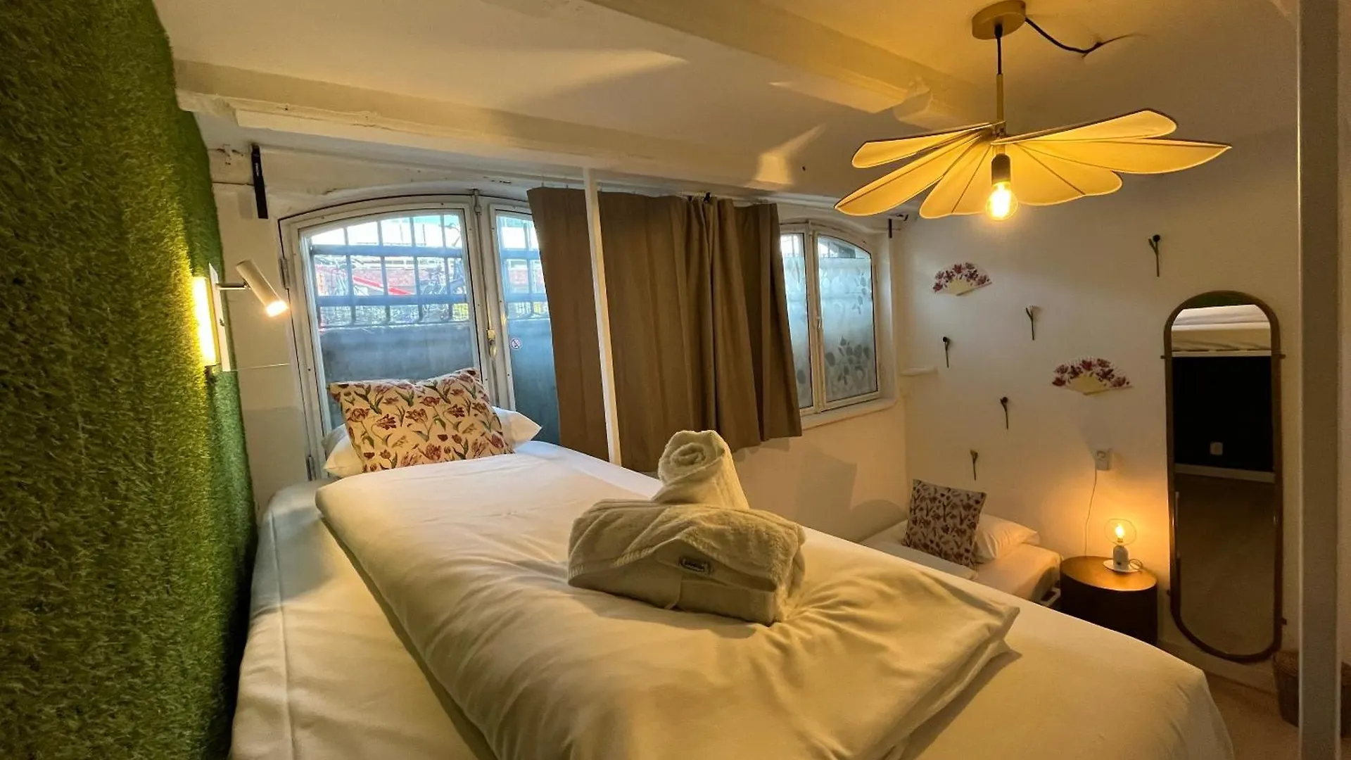 Clinkcoco Hostel Amsterdam