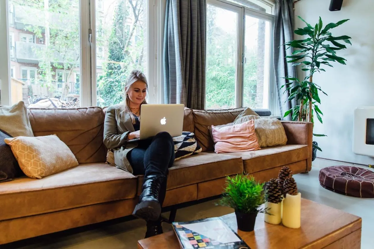 Hostel Clinkcoco Amsterdam Niederlande