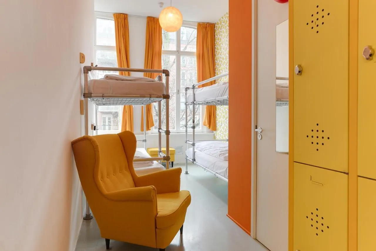 Clinkcoco Hostel Amsterdam